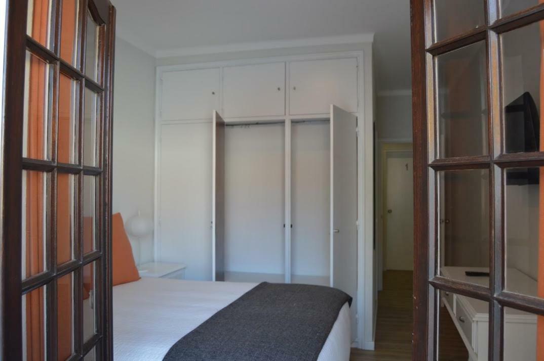 Casa Do Rochedo Apartment Ribamar  Bagian luar foto